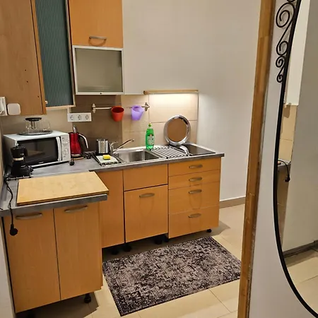 Danubescree Cozy Apartment *