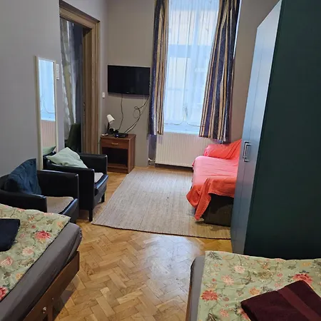 Danubescree Cozy Apartment