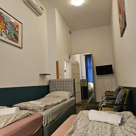 Danubescree Cozy Apartamento Budapest